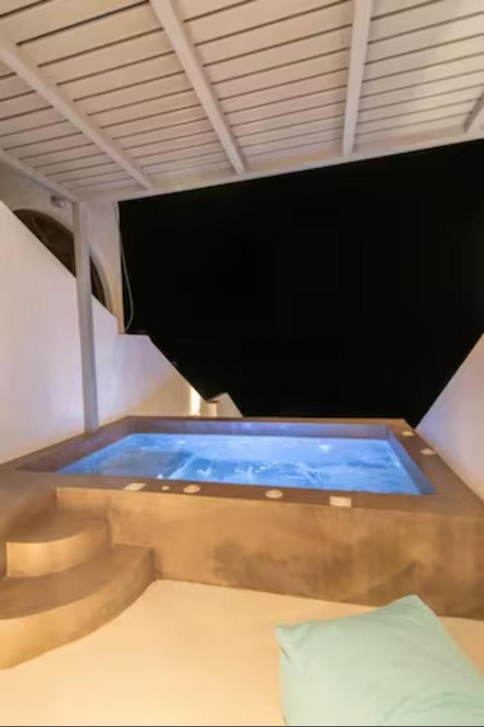 Villa Aegean Colors